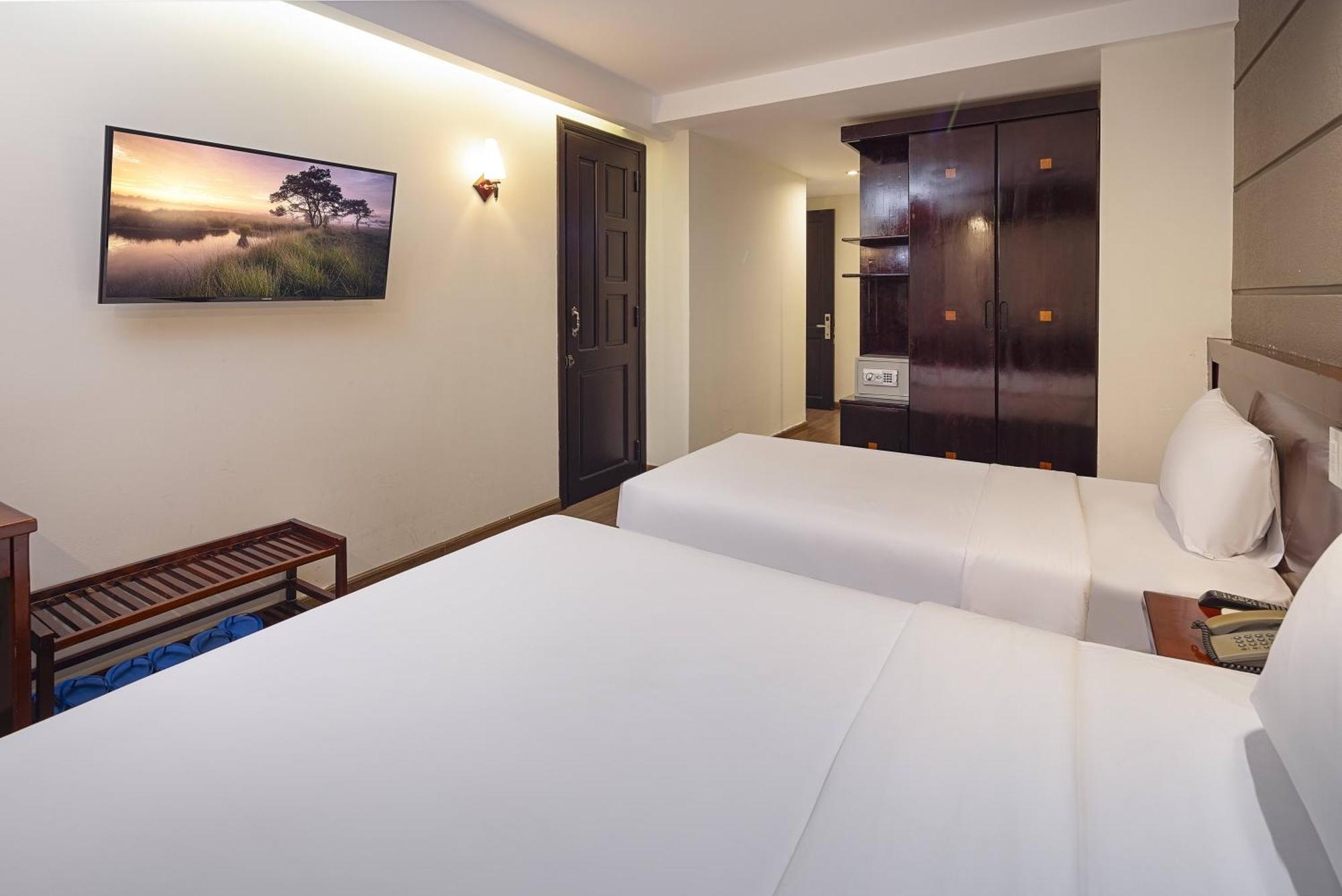 Wintersea Hotel На Транг Екстериор снимка