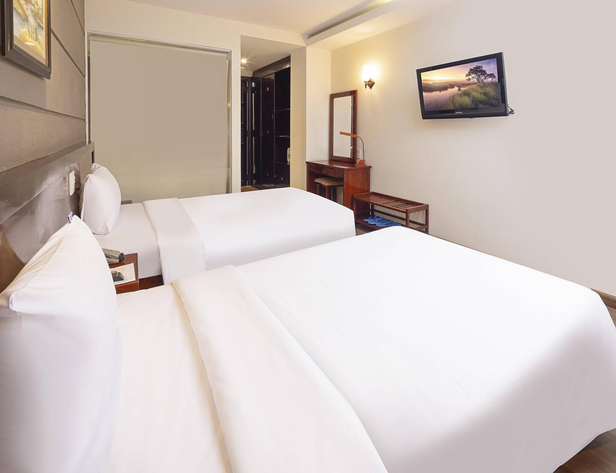 Wintersea Hotel На Транг Екстериор снимка