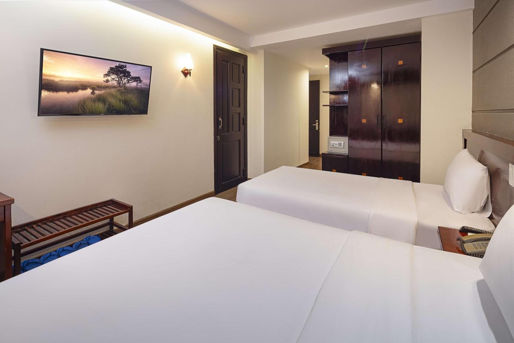 Wintersea Hotel На Транг Екстериор снимка