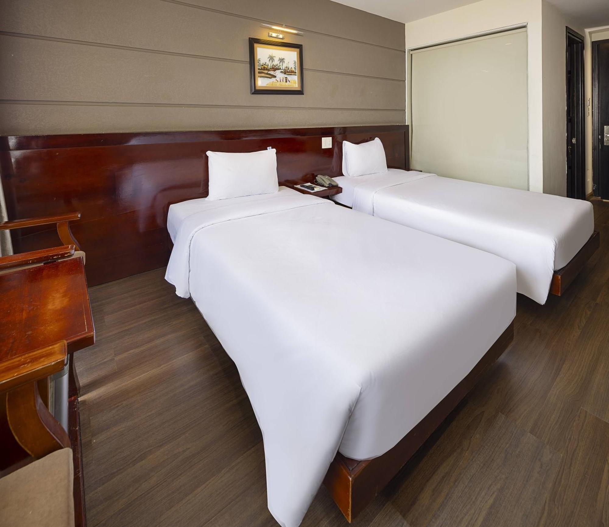 Wintersea Hotel На Транг Екстериор снимка