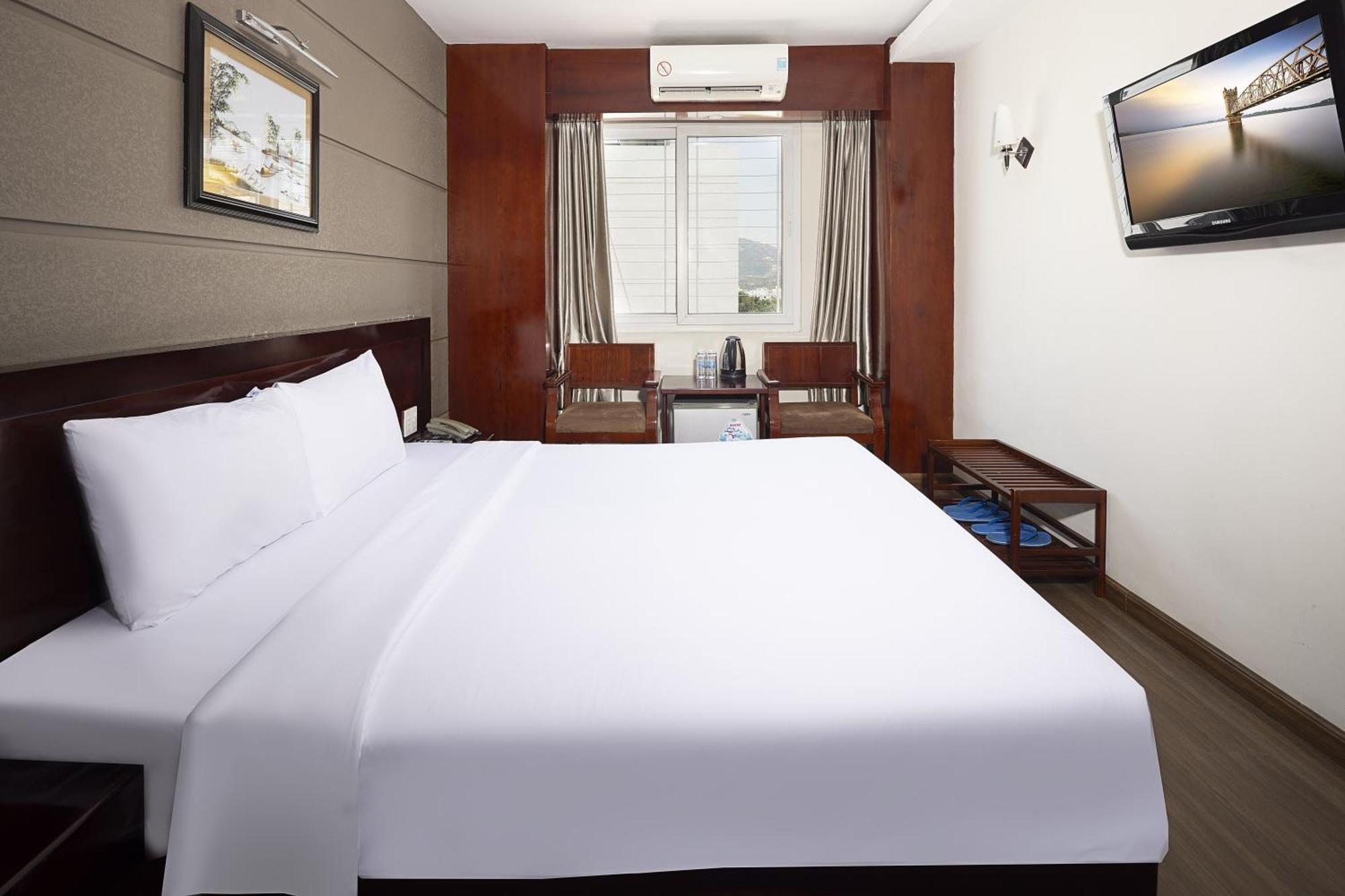 Wintersea Hotel На Транг Екстериор снимка